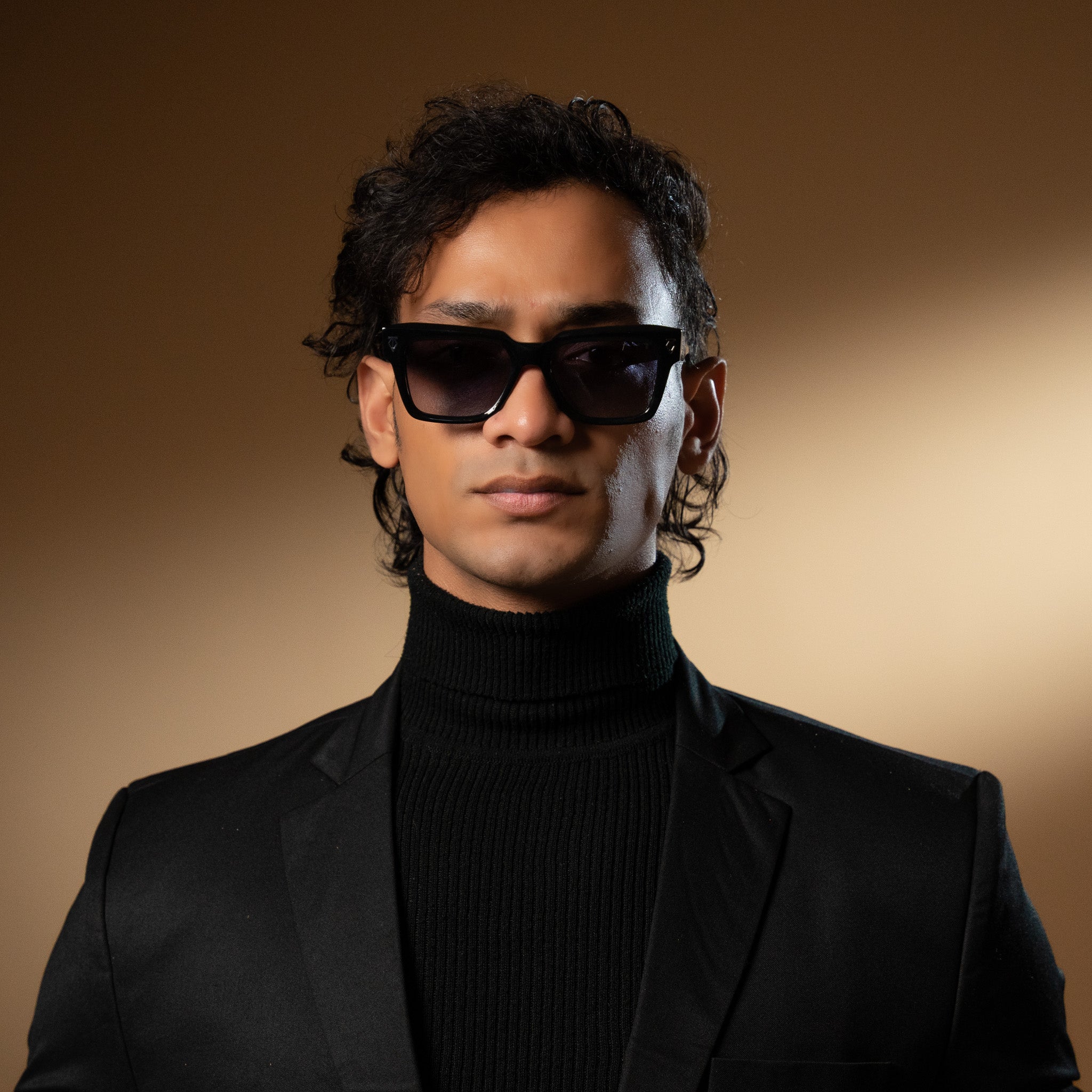 FILO (NOIR SOLID)