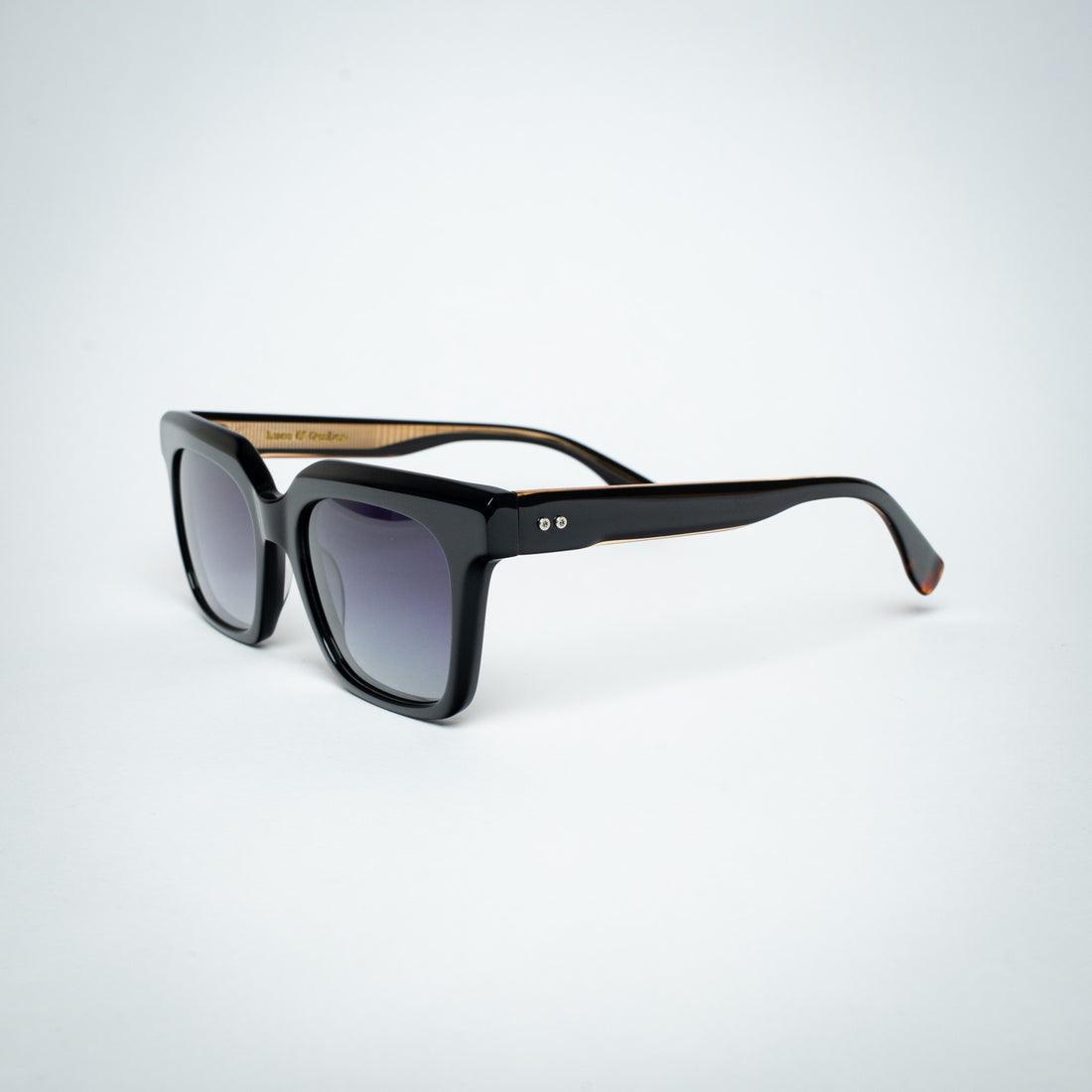 RIFLESSO (NOIR SOLID)