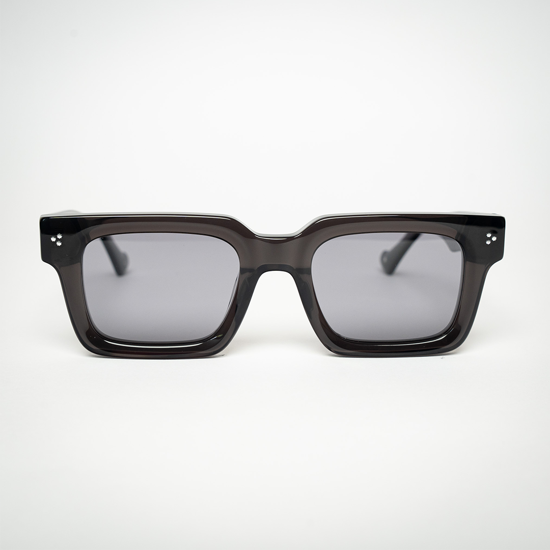 QUADRO (SHADOW FADE)